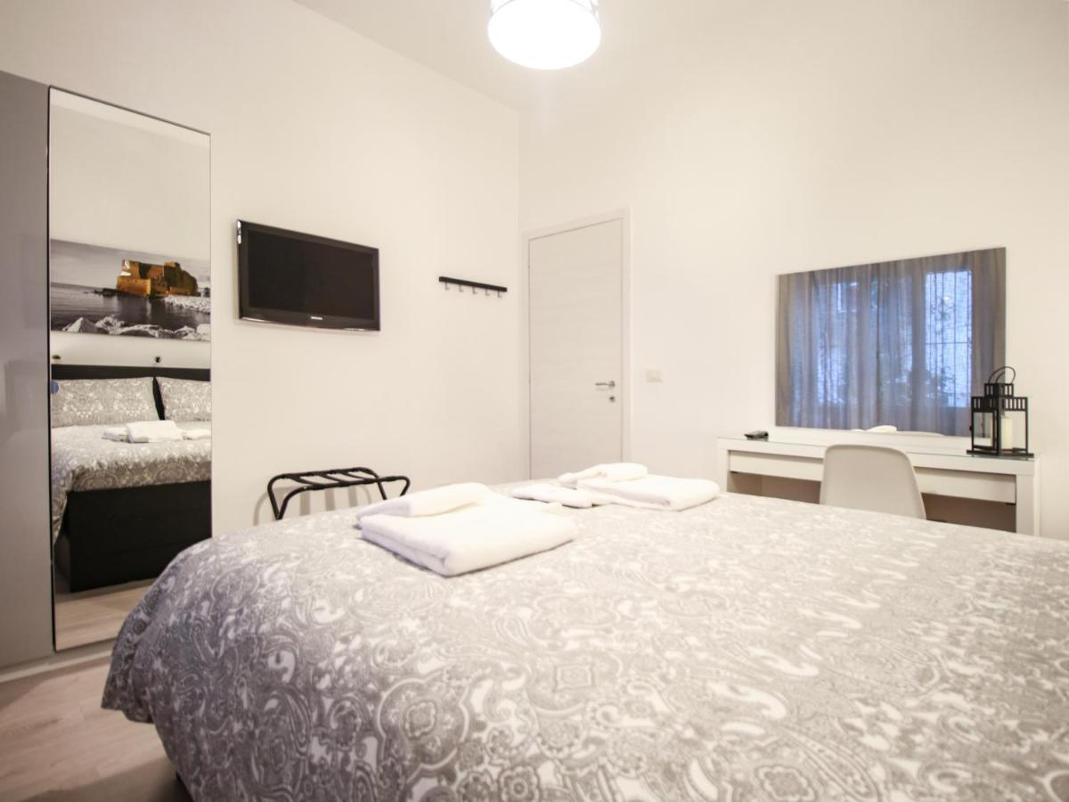 Chilometrozero Luxury Apartment Napoli Exterior foto