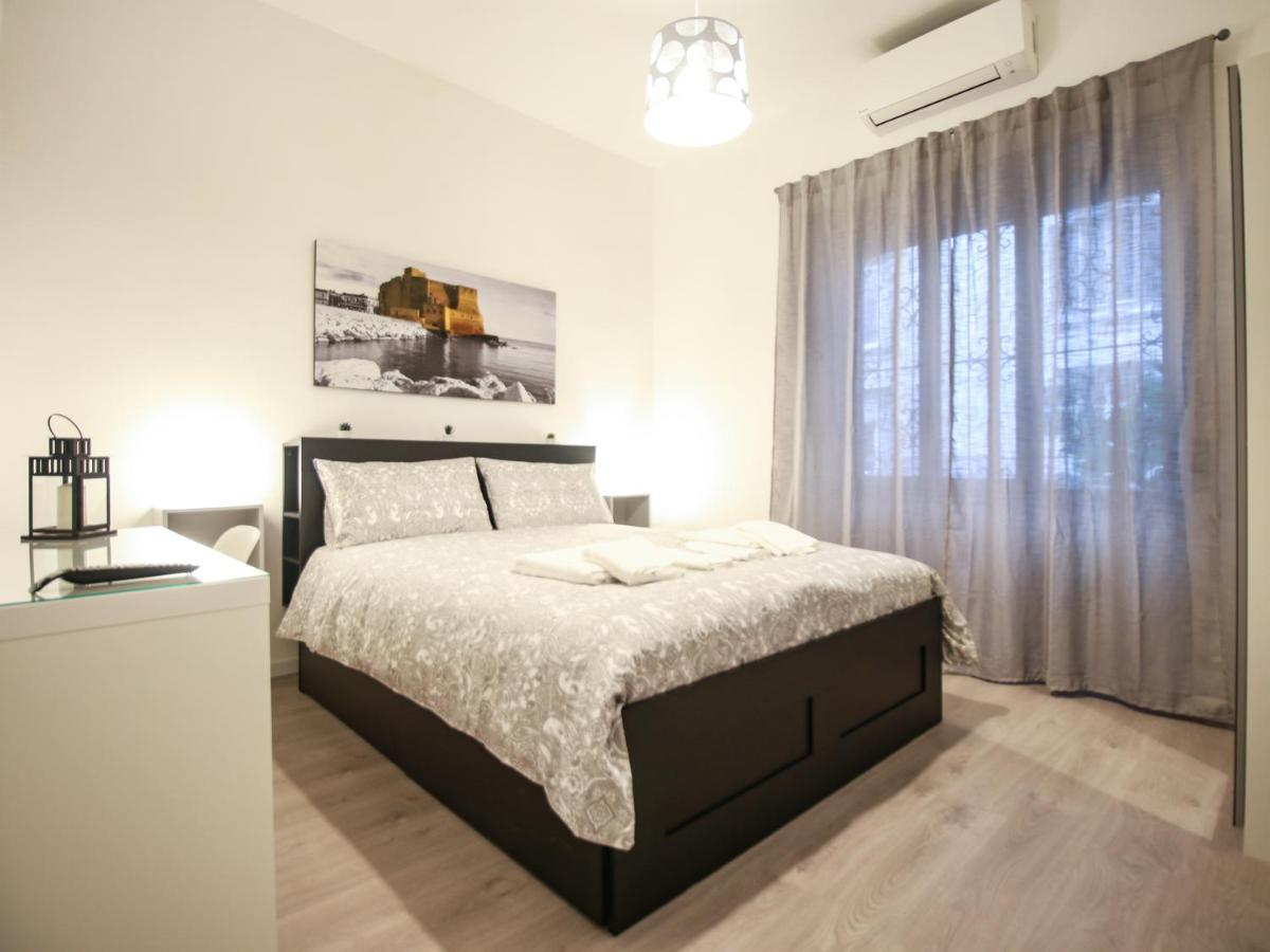 Chilometrozero Luxury Apartment Napoli Exterior foto