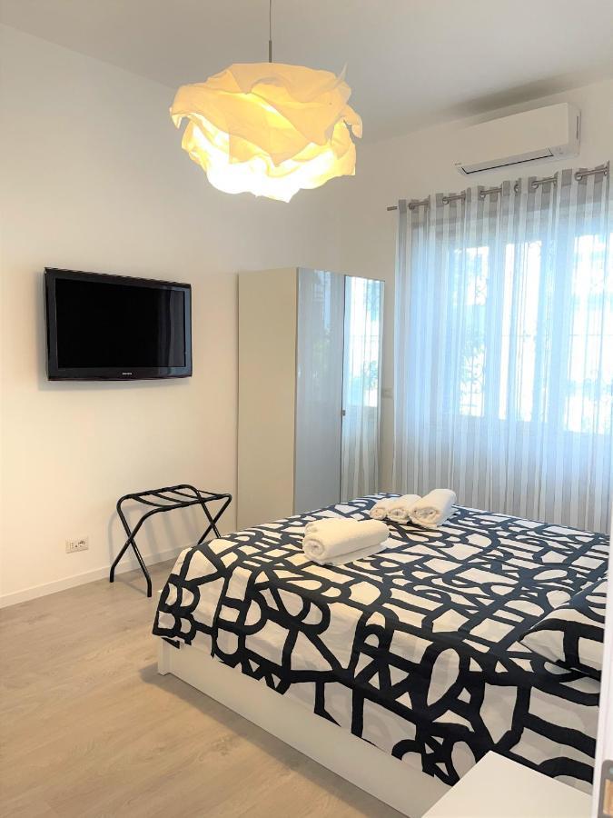 Chilometrozero Luxury Apartment Napoli Exterior foto